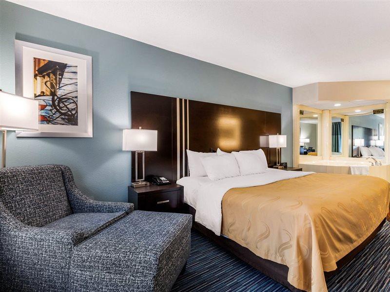 Quality Inn Gordonsville Екстер'єр фото