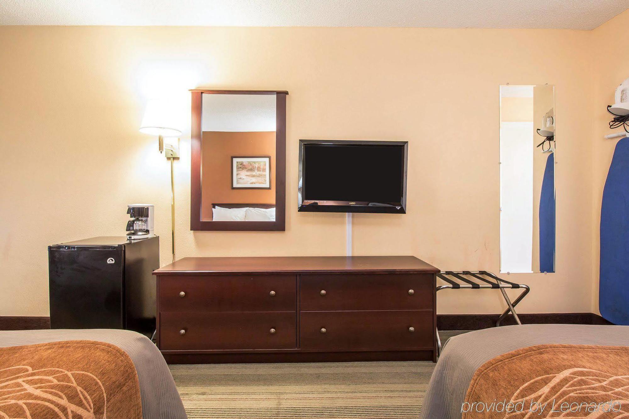 Quality Inn Gordonsville Екстер'єр фото