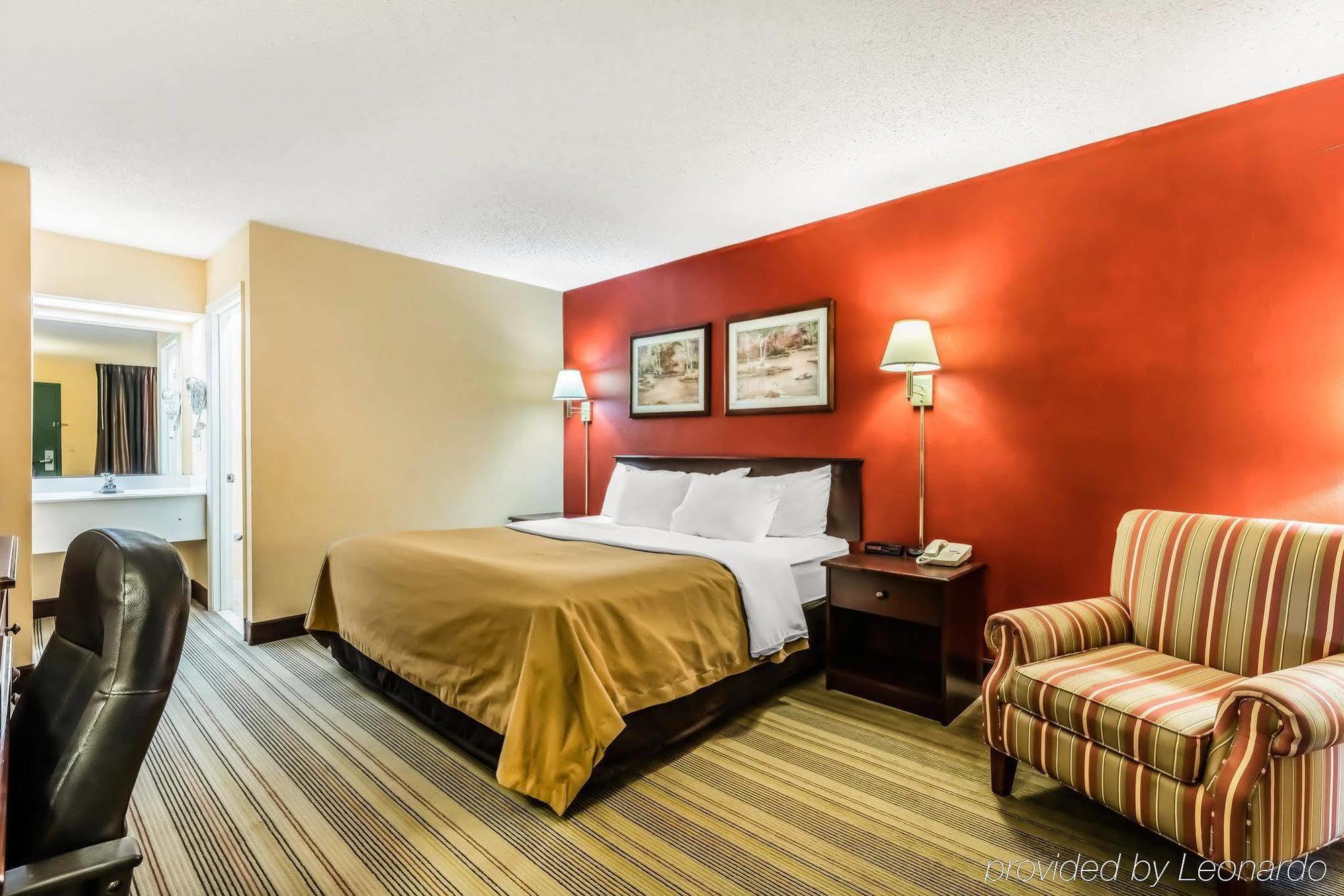 Quality Inn Gordonsville Екстер'єр фото