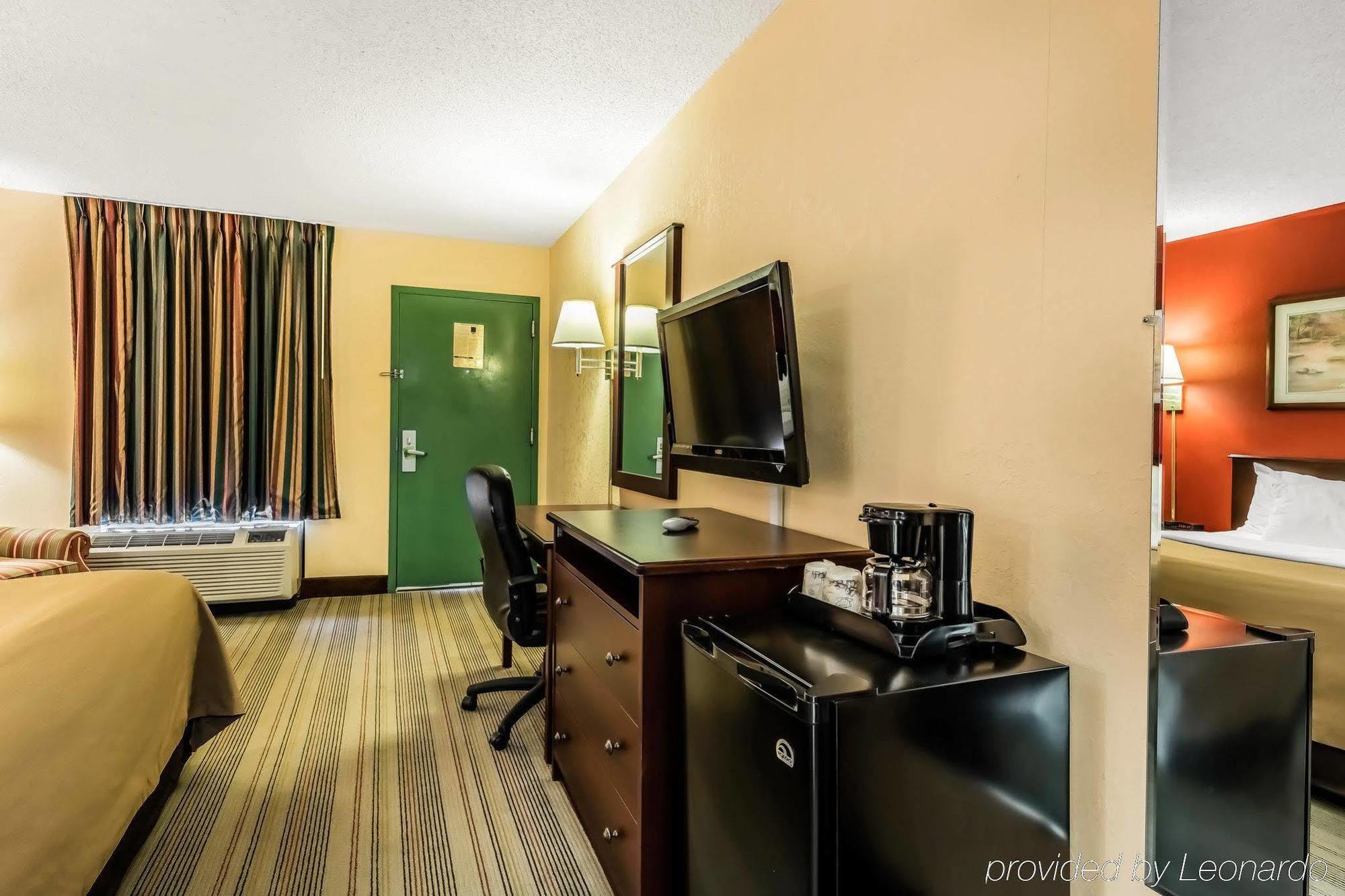 Quality Inn Gordonsville Екстер'єр фото